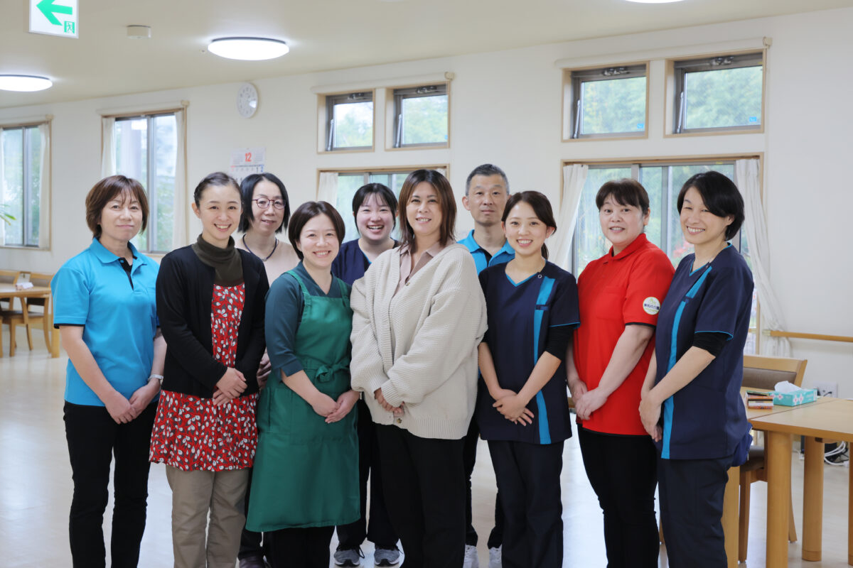 滋賀県栗東市にある医療対応型ホーム・リヤンド-絆-栗東で働く職員
