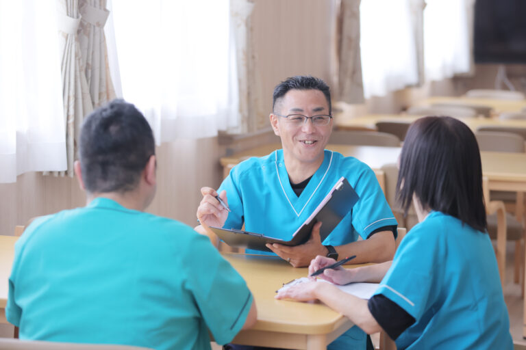 静岡県浜松市中央区にある医療対応住宅型有料老人ホーム・医療対応型ホーム リヤンド-絆-浜松東で働くサービス提供責任者