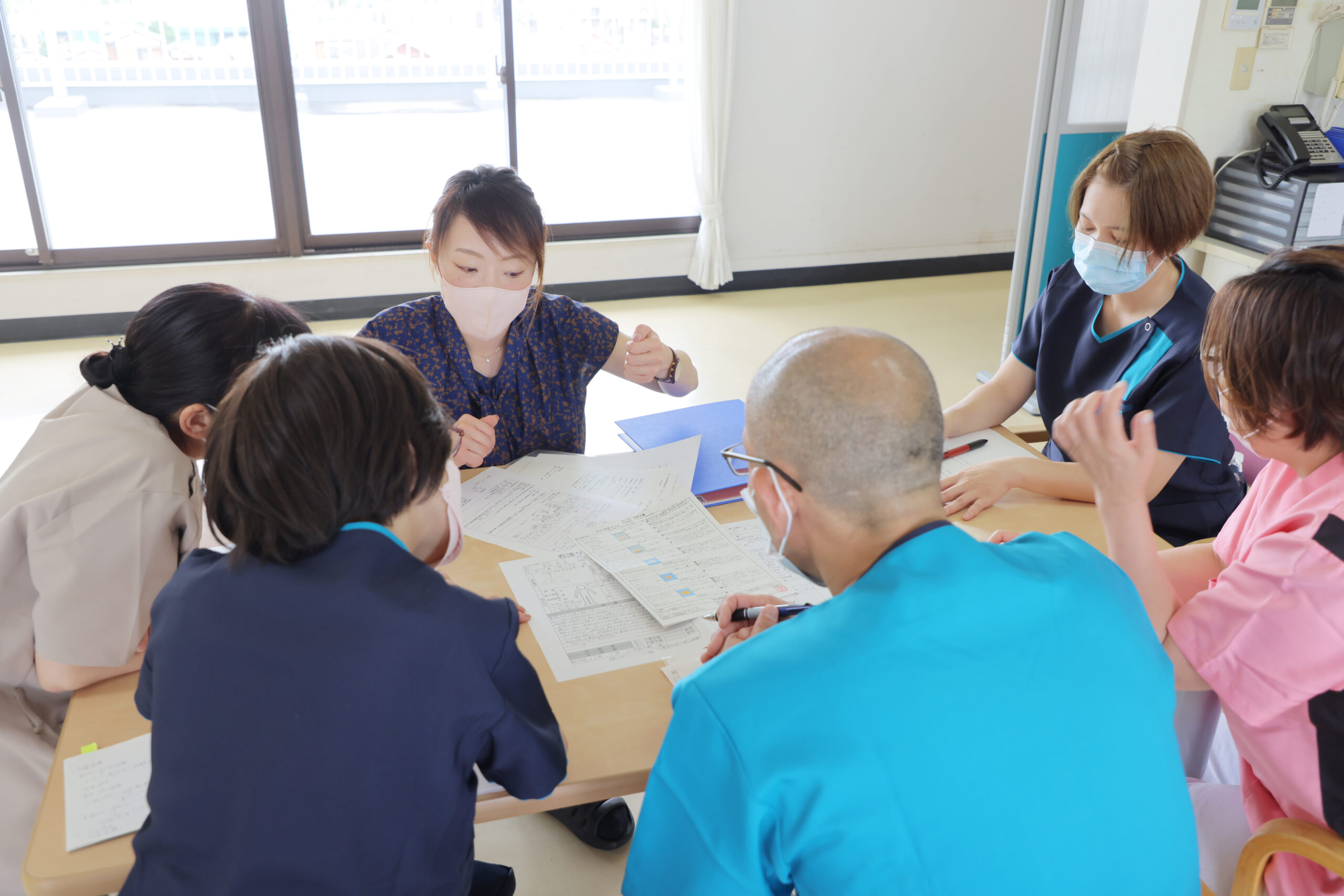 千葉県市原市・姉ヶ崎にある医療対応型ホームリヤンド-絆-姉崎で働く看護師たち