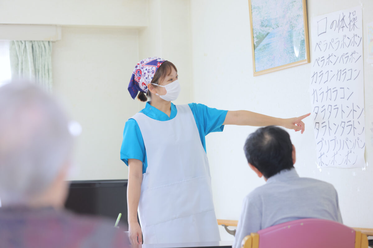 千葉県市原市・姉ヶ崎にある医療対応型ホームリヤンド-絆-姉崎で働く介護職員