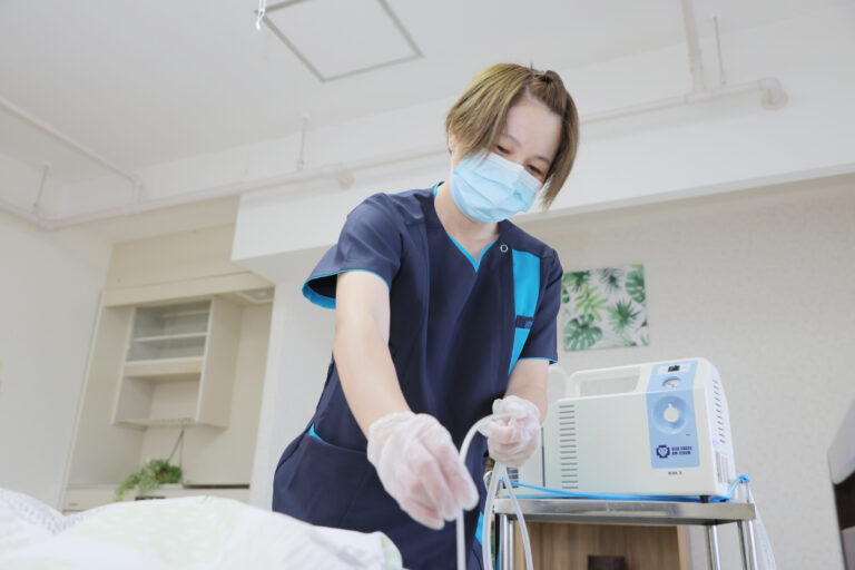 千葉県市原市・姉ヶ崎にある医療対応型ホームリヤンド-絆-姉崎で働く看護職員