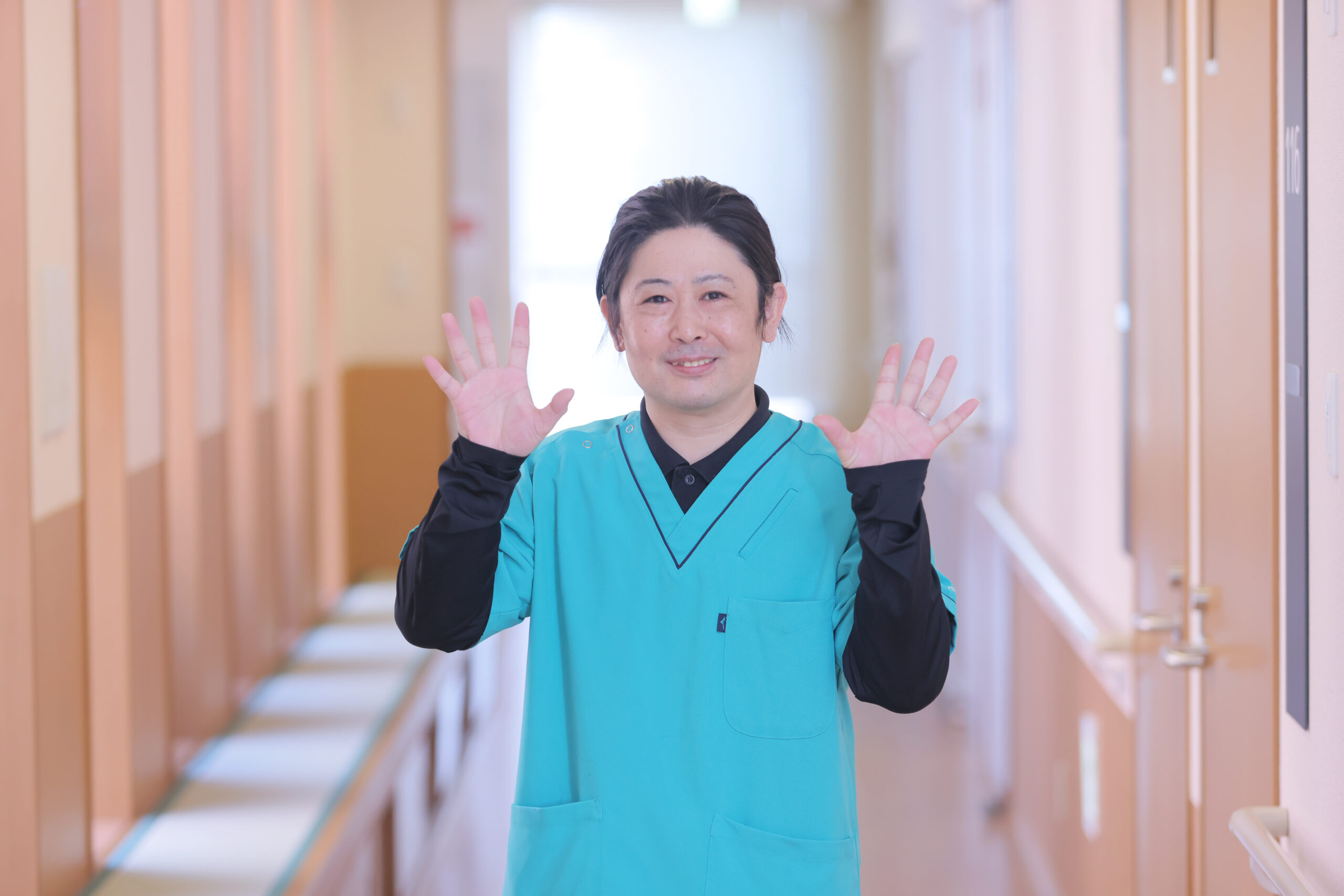 宮城県仙台市青葉区にある医療対応型ホーム・リヤンド-絆-仙台青葉で働く介護職員